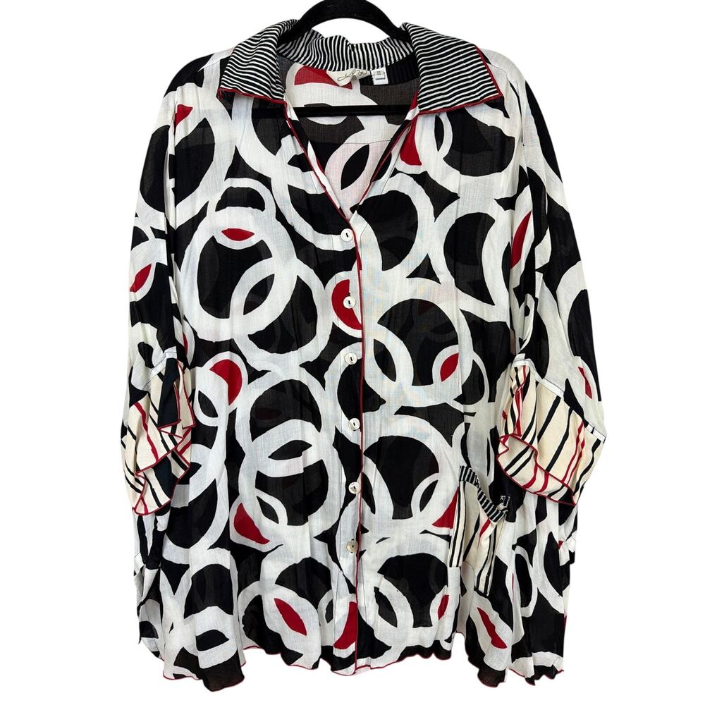 Lyng Geometric Print Rayon Button Up Tunic One Size Art to Wear Black White Red